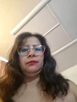 christy ant online show from June 2026 07:18:02 PM