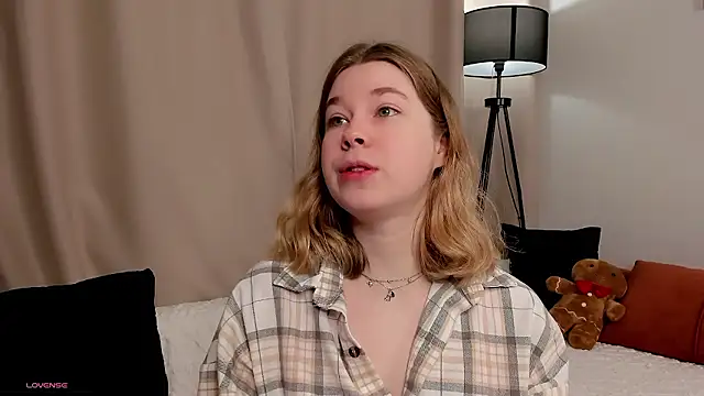 MilaBooobs online show from January 2026 02:10:01 PM