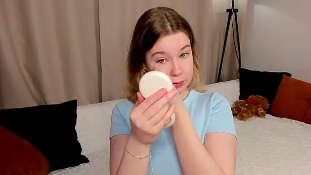 MilaBooobs online show from January 2026 09:35:02 PM