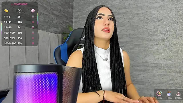 Odett Khast online show from December 2025 05:13:01 AM