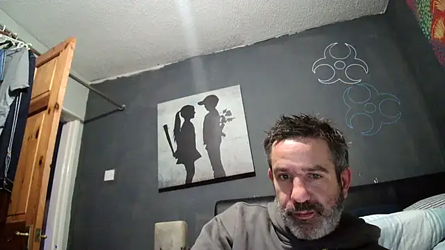 UnhappyDawn773 online show from May 2026 11:34:04 PM
