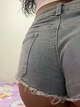 LatinDoll8 online show from May 2026 10:49:01 PM