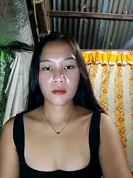 Snapshot of sheriesassyann chatting on April 2026 12:32:02 PM sheriesassyann online show from April 2026 12:32:02 PM