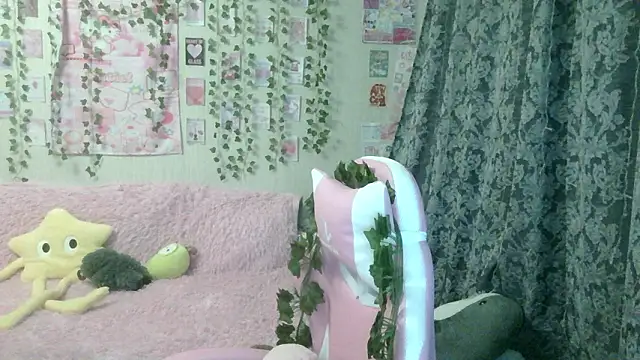 MysticYumiko online show from February 2026 05:39:01 PM