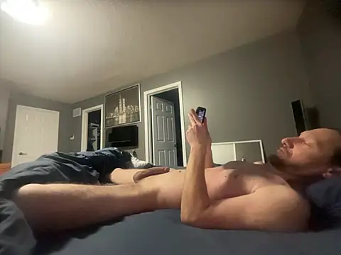 Snapshot of greeneyed81 chatting on January 2026 12:32:01 PM greeneyed81 online show from January 2026 12:32:01 PM