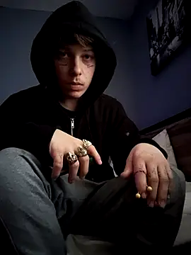 Snapshot of boolboy27 chatting on March 2026 03:06:01 PM boolboy27 online show from March 2026 03:06:01 PM