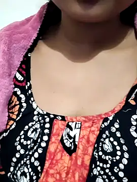 Snapshot of sweety-sexy2 chatting on December 2025 02:34:02 PM sweety-sexy2 online show from December 2025 02:34:02 PM