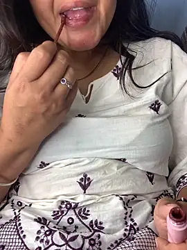 missmisha01 online show from March 2026 04:11:02 PM