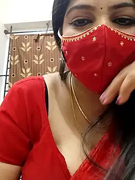 Snapshot of tamilrojaodi chatting on April 2026 11:13:02 PM tamilrojaodi online show from April 2026 11:13:02 PM