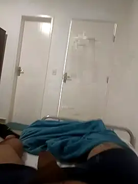 Snapshot of cdcdc21 chatting on December 2025 01:28:02 PM cdcdc21 online show from December 2025 01:28:02 PM