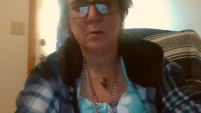becky1111 online show from May 2026 12:38:01 AM
