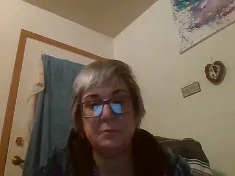 becky1111 online show from May 2026 10:34:02 AM