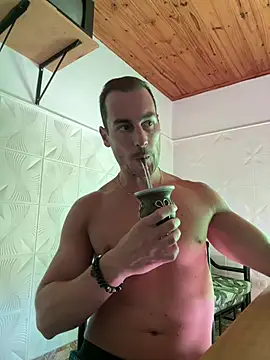 maximuss789 online show from February 2026 08:07:01 PM