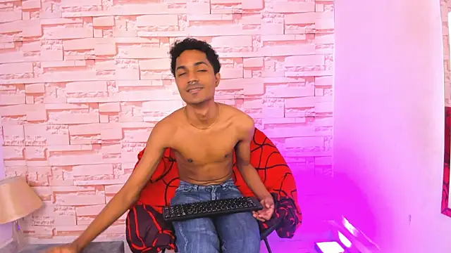 tiffanyy 777 online show from January 2026 01:13:01 PM