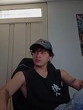 mathias crimson online show from December 2025 02:47:02 PM