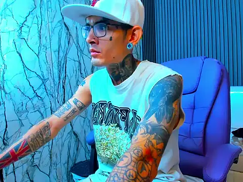 Boy tatto77 online show from March 2026 12:55:01 PM