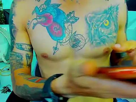 Boy tatto77 online show from June 2026 12:37:01 PM