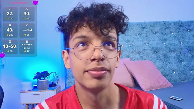 maxfrost 1 online show from January 2026 07:34:01 PM