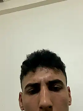 Snapshot of hardbaran1 chatting on December 2025 10:05:02 PM hardbaran1 online show from December 2025 10:05:02 PM