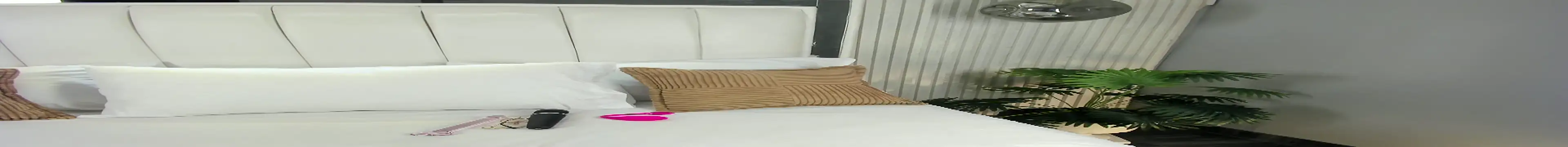 Snapshot of FiorelaSton chatting on July 2026 04:07:02 AM FiorelaSton online show from July 2026 04:07:02 AM