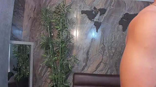 Snapshot of Noah_Clarkk chatting on February 2026 11:22:01 PM Noah Clarkk online show from February 2026 11:22:01 PM