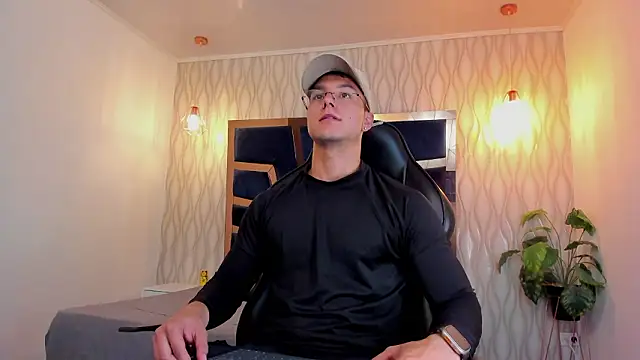 Snapshot of Noah_Clarkk chatting on March 2026 05:28:01 PM Noah Clarkk online show from March 2026 05:28:01 PM