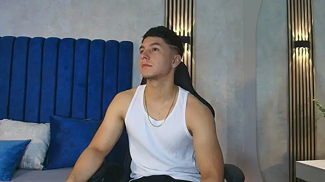 Noah Clarkk online show from June 2026 05:35:02 PM