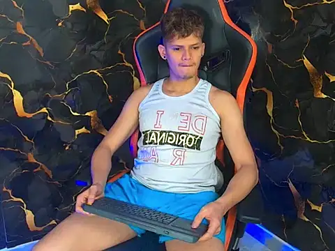 davilap toyboy online show from January 2026 11:37:02 AM