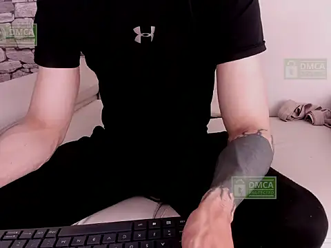 Snapshot of Ink_Hung chatting on February 2026 09:40:01 PM Ink Hung online show from February 2026 09:40:01 PM