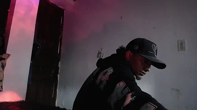 Snapshot of negrito_sexxxo chatting on March 2026 08:13:02 PM negrito sexxxo online show from March 2026 08:13:02 PM