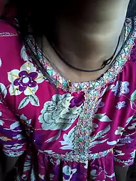 Snapshot of QWEEN7B chatting on January 2026 07:54:01 AM QWEEN7B online show from January 2026 07:54:01 AM