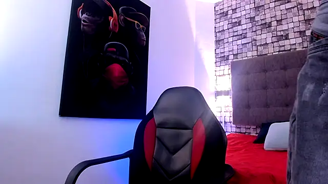 Snapshot of Zonn_1_ chatting on December 2025 09:54:01 PM Zonn 1 online show from December 2025 09:54:01 PM