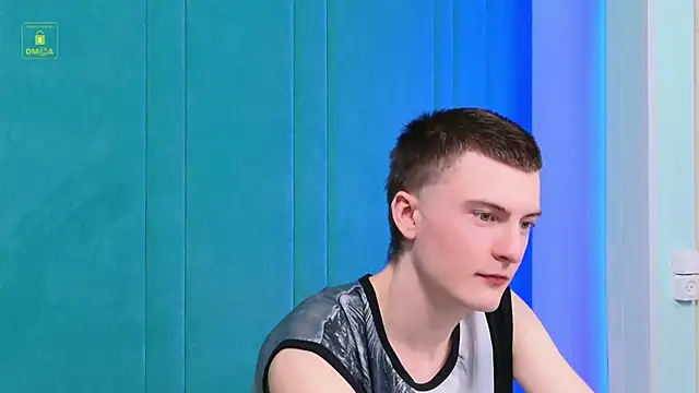 OscarSummers online show from December 2025 12:12:01 PM