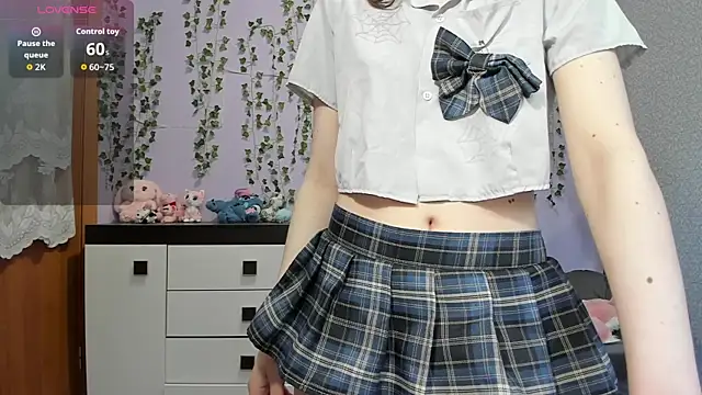 Yoonhee ki online show from April 2026 01:56:02 PM