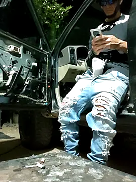 Snapshot of PIGHIGHDIRTY_p0 chatting on February 2026 05:25:01 AM PIGHIGHDIRTY p0 online show from February 2026 05:25:01 AM