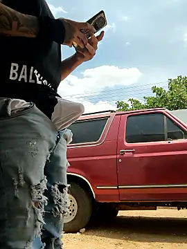 Snapshot of PIGHIGHDIRTY_p0 chatting on March 2026 04:56:02 PM PIGHIGHDIRTY p0 online show from March 2026 04:56:02 PM