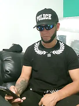 Snapshot of PIGHIGHDIRTY_p0 chatting on March 2026 11:38:01 PM PIGHIGHDIRTY p0 online show from March 2026 11:38:01 PM