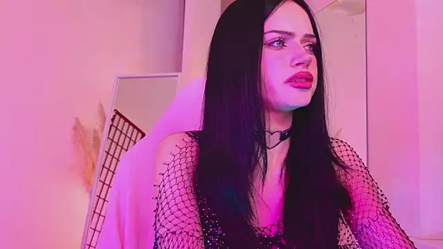 Snapshot of Dark_Diva chatting on May 2026 09:12:02 PM Dark Diva online show from May 2026 09:12:02 PM