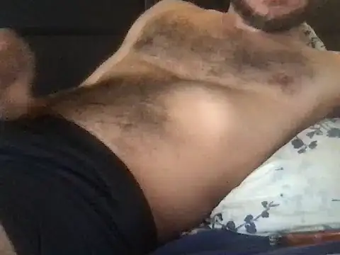 Snapshot of nicehairypig chatting on December 2025 09:21:01 PM nicehairypig online show from December 2025 09:21:01 PM