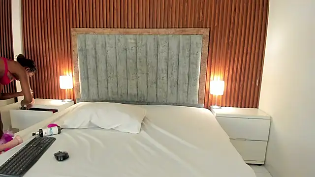 Lakisha Jackson  online show from February 2026 07:51:01 PM