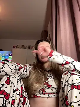 LilyLuck  online show from December 2025 12:19:02 AM