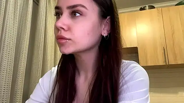 MiloyNoir online show from February 2026 04:32:01 PM