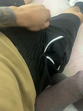 Snapshot of mamitasirena chatting on December 2025 09:54:01 PM mamitasirena online show from December 2025 09:54:01 PM