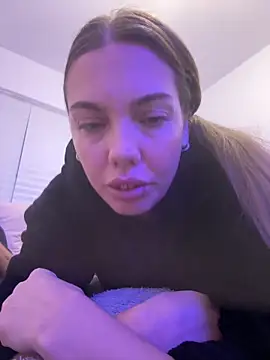 Snapshot of HardandHornycouple chatting on December 2025 11:11:01 PM HardandHornycouple online show from December 2025 11:11:01 PM