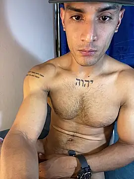 Maicol xxxx online show from January 2026 08:34:01 PM