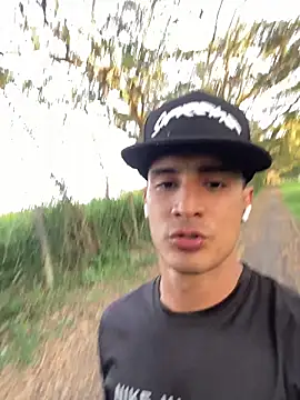 Maicol xxxx online show from March 2026 10:29:02 PM