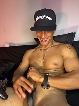 Maicol xxxx online show from March 2026 06:27:02 AM