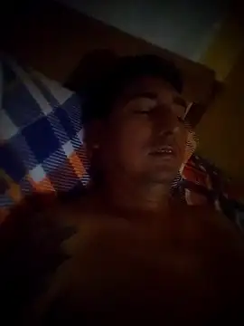 Yrresistible666 online show from May 2026 12:10:01 PM