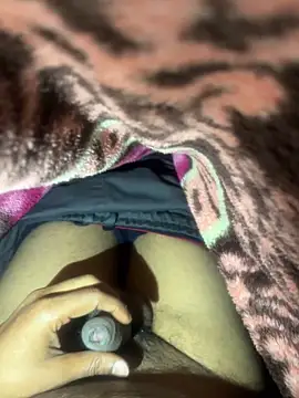 Horny  daddy0 online show from December 2025 05:05:01 AM