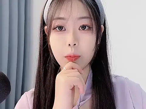 smalldaisy online show from January 2026 01:52:02 AM